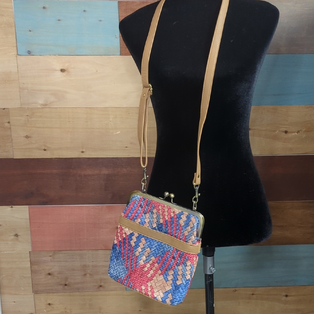 Bueno Multicolor Woven Crossbody Bag